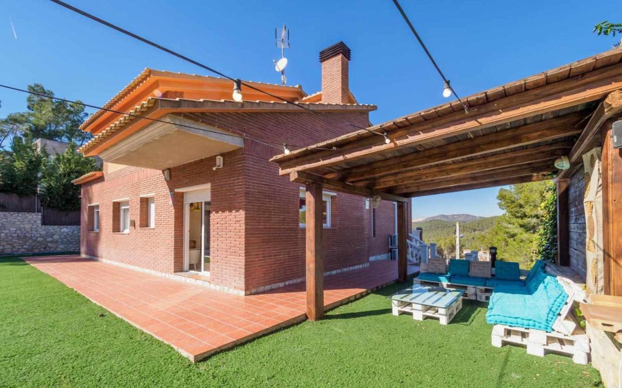 Mas Mestre Con Una Capacidad De 6 A 8 Huespedes Cerca De Sitges Olivella Ngoại thất bức ảnh