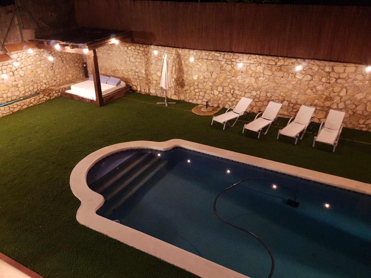 Mas Mestre Con Una Capacidad De 6 A 8 Huespedes Cerca De Sitges Olivella Ngoại thất bức ảnh