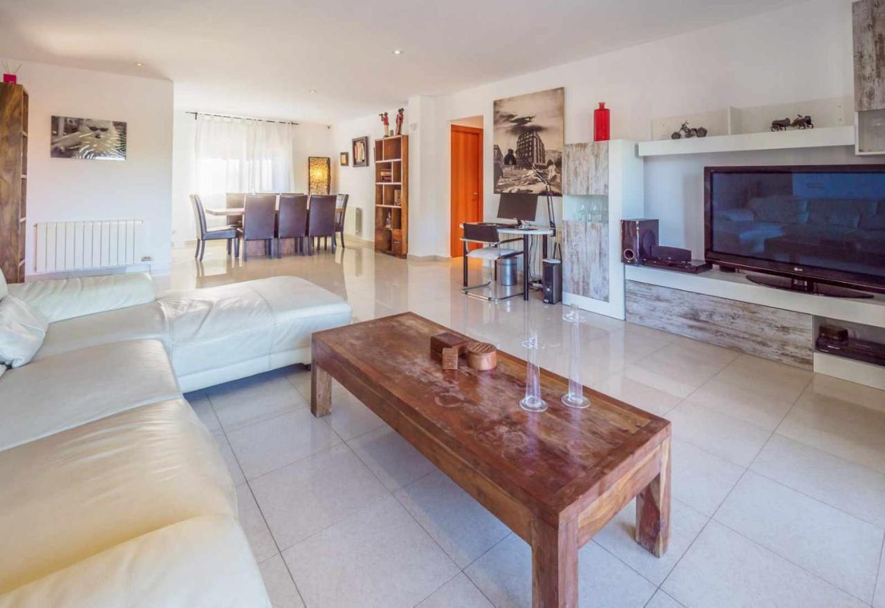 Mas Mestre Con Una Capacidad De 6 A 8 Huespedes Cerca De Sitges Olivella Ngoại thất bức ảnh