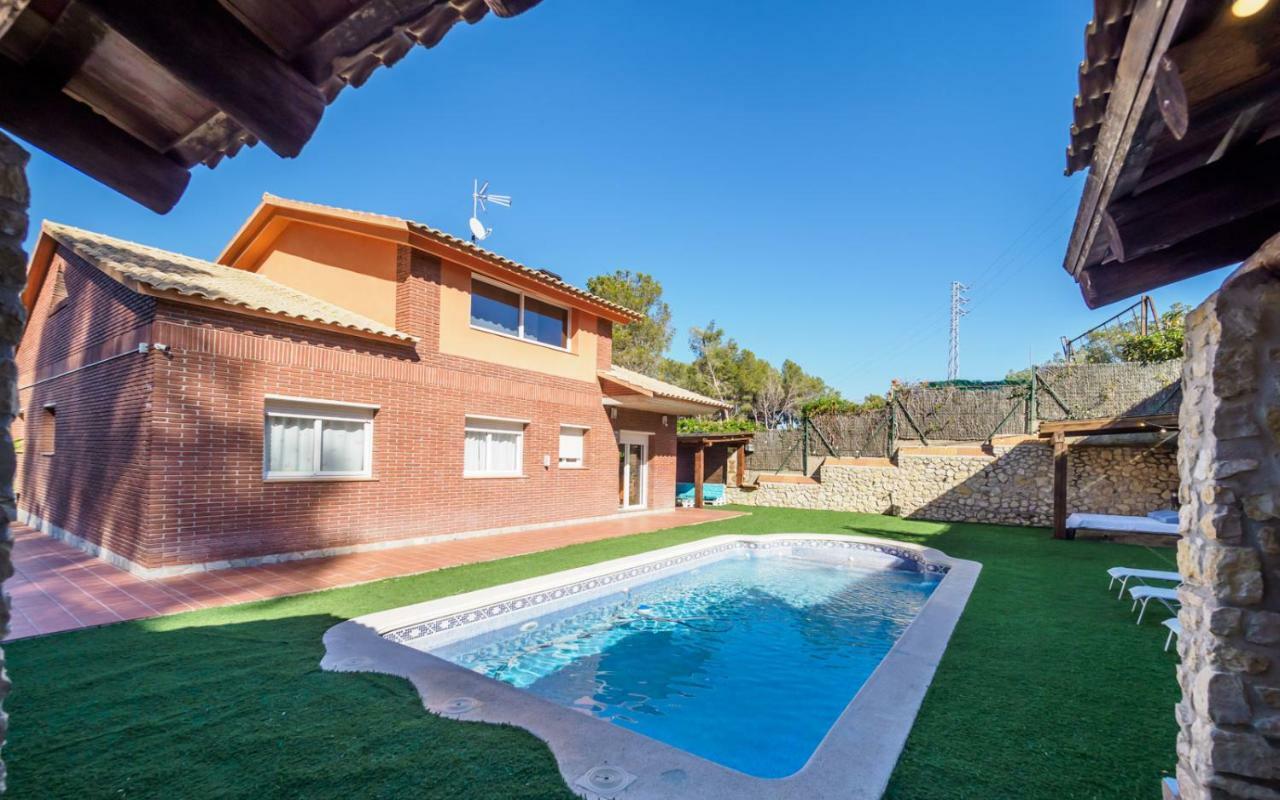 Mas Mestre Con Una Capacidad De 6 A 8 Huespedes Cerca De Sitges Olivella Ngoại thất bức ảnh